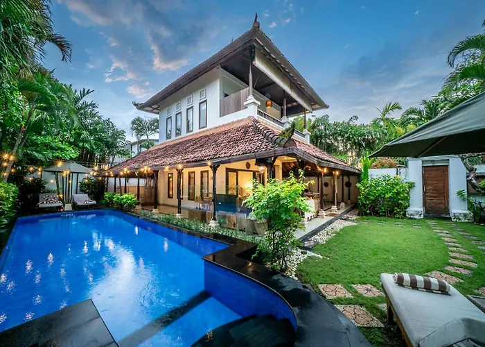 Villa Panda Seminyak, 3br Private Pool Close To Ku De Ta Seminyak (Bali)