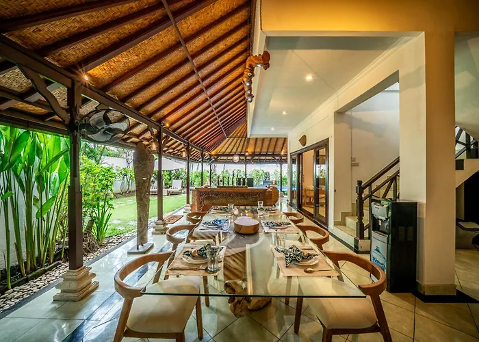 Panda Seminyak, 3br Private Pool Close To Ku De Ta Villa *